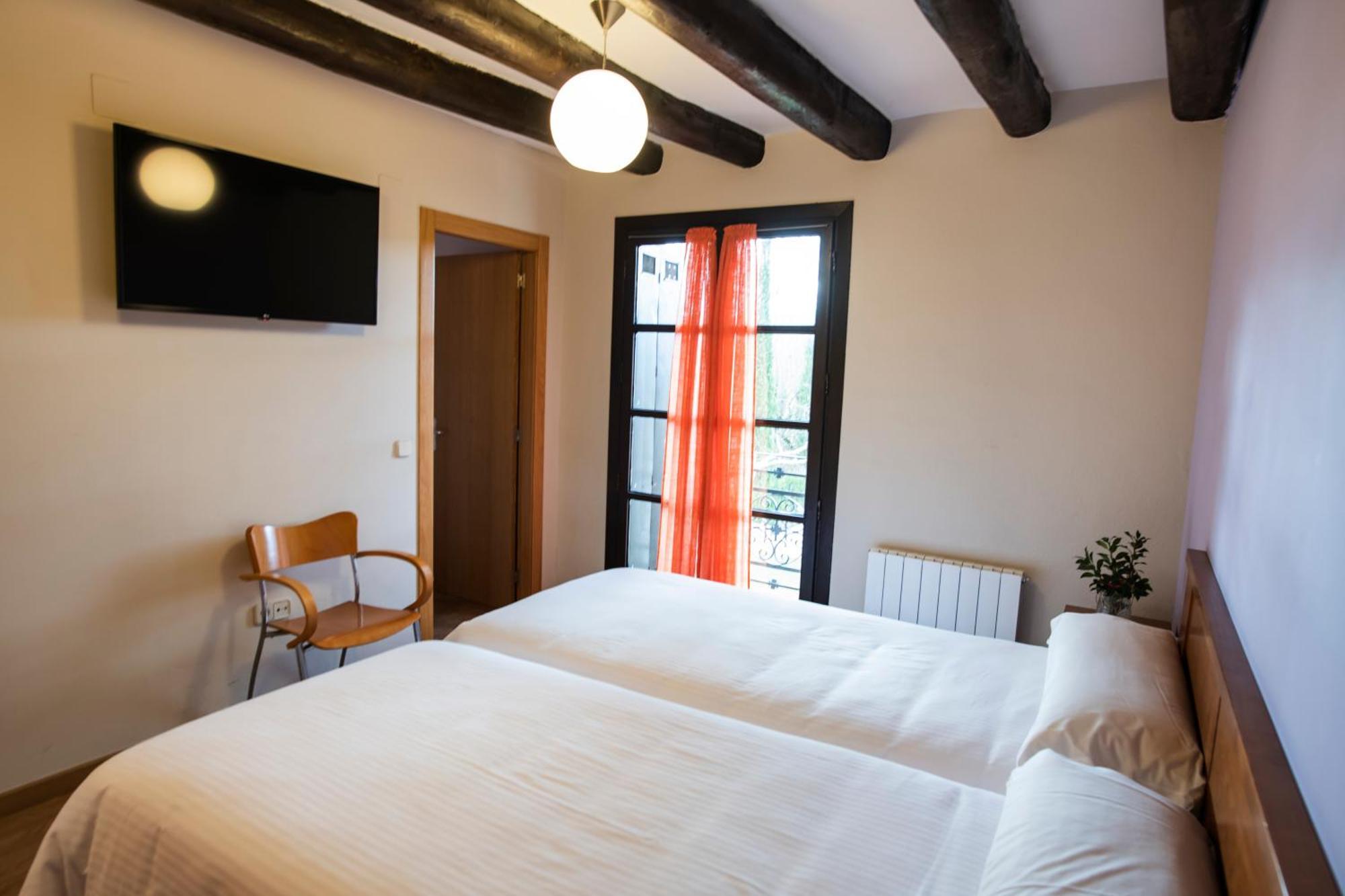 Camping & Bungalows Ligueerre De Cinca Buitenkant foto