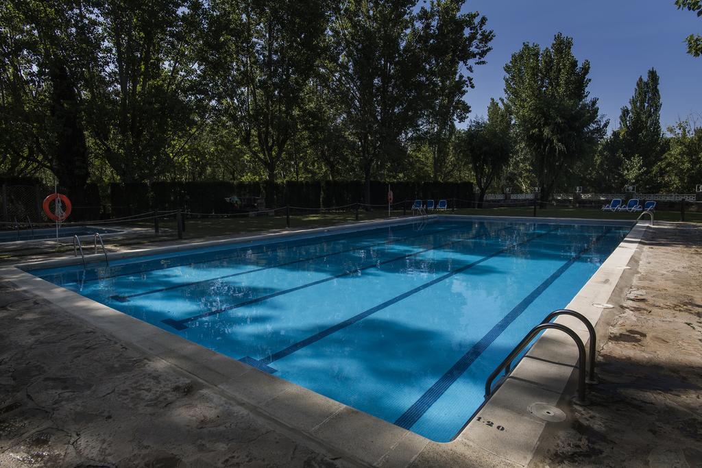 Camping & Bungalows Ligueerre De Cinca Buitenkant foto