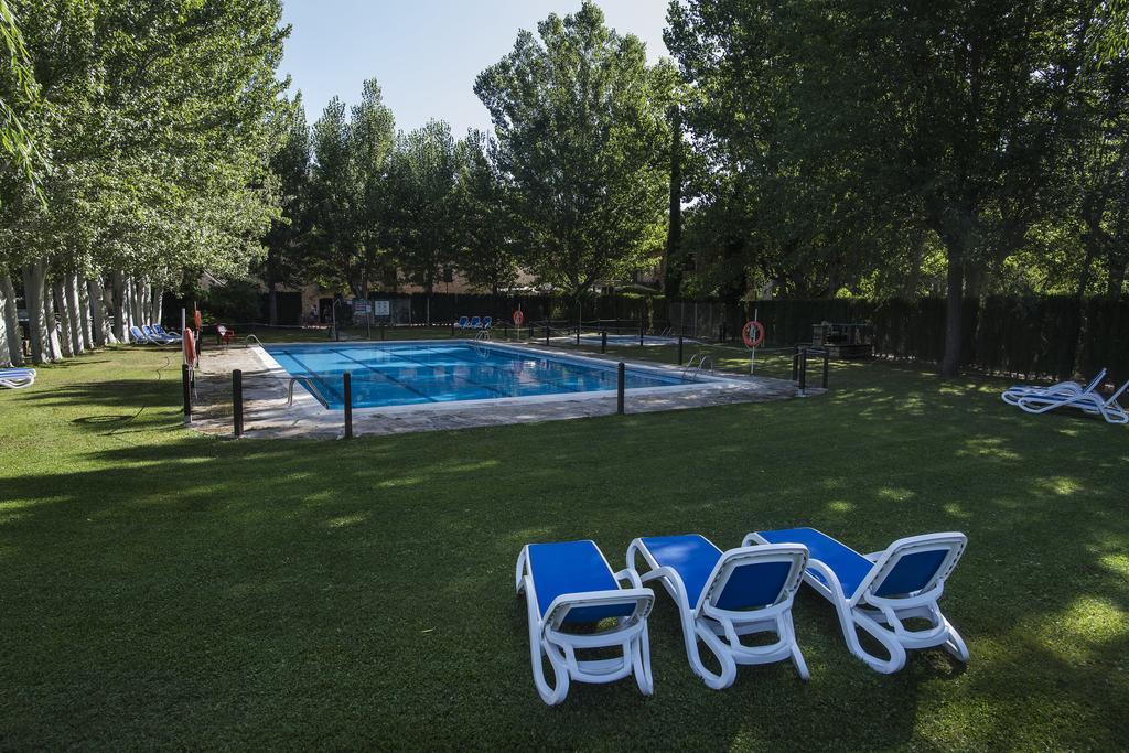 Camping & Bungalows Ligueerre De Cinca Buitenkant foto